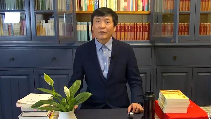 傳承中華文脈，經(jīng)典浸潤(rùn)人生——新疆兵團(tuán)二中開(kāi)展大型讀書(shū)月系列活動(dòng)1.jpg